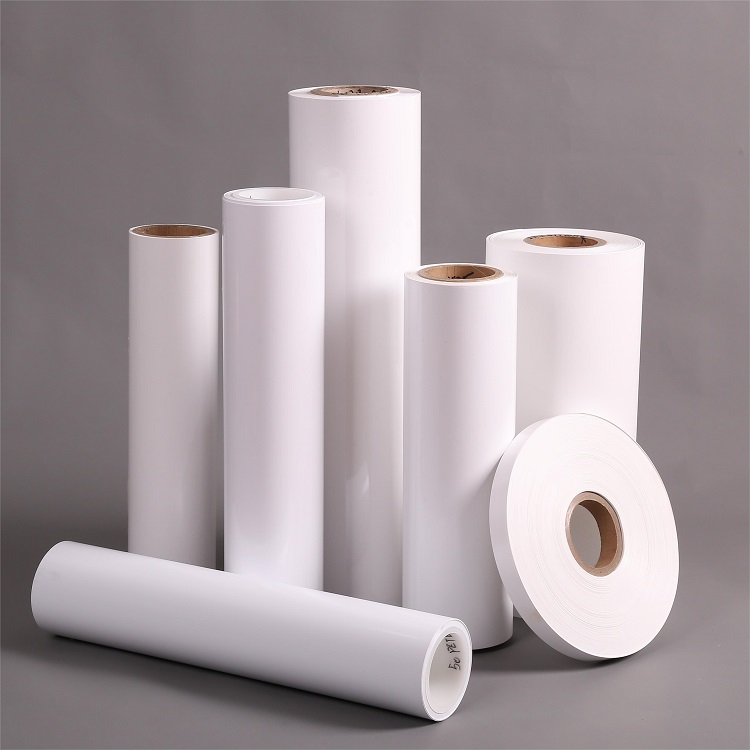 高透光PET白膜与哑光PET白膜性能对比及适用场景分析